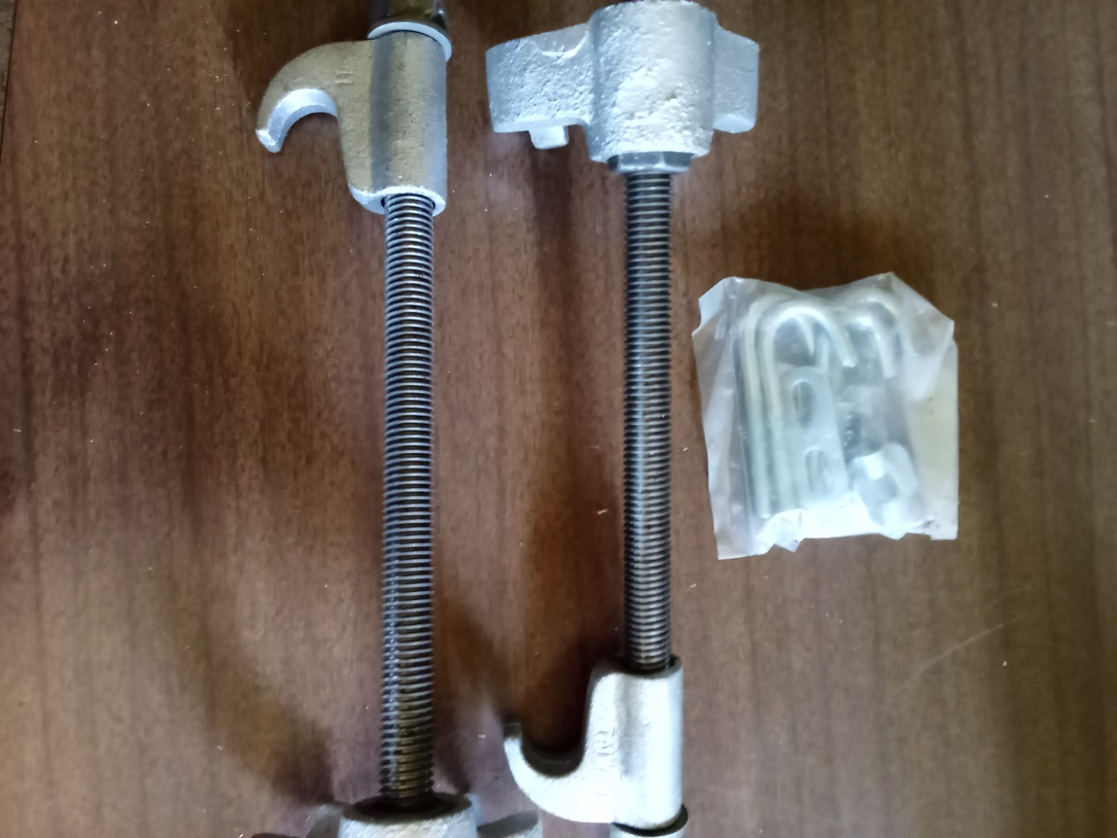 Coil Spring Compressor Tool