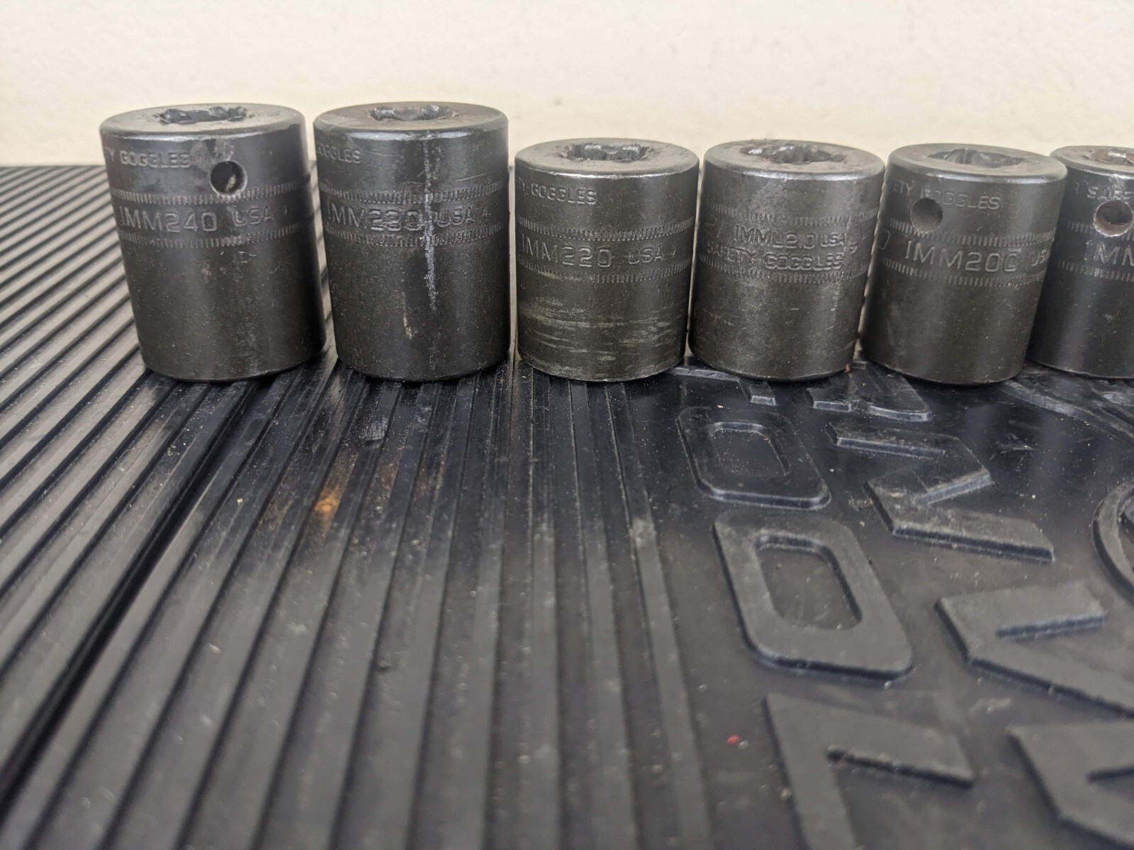 #az084 Snap-On 1/2″ Drive 6-Point Metric 10mm 24mm Shallow Impact Socket Set IMM