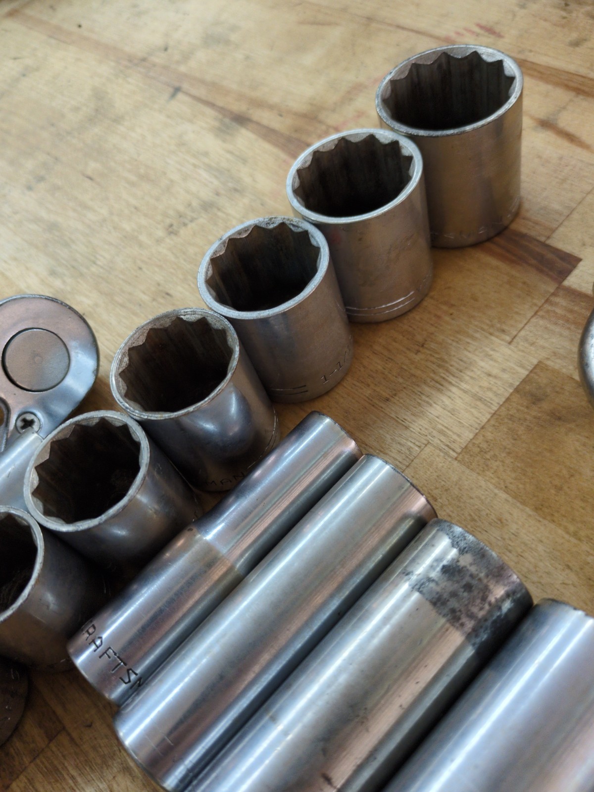 Craftsman Vintage =V= Series 23 Pc Ratchet Socket Set 1/2″ Drive 12 Pt USA
