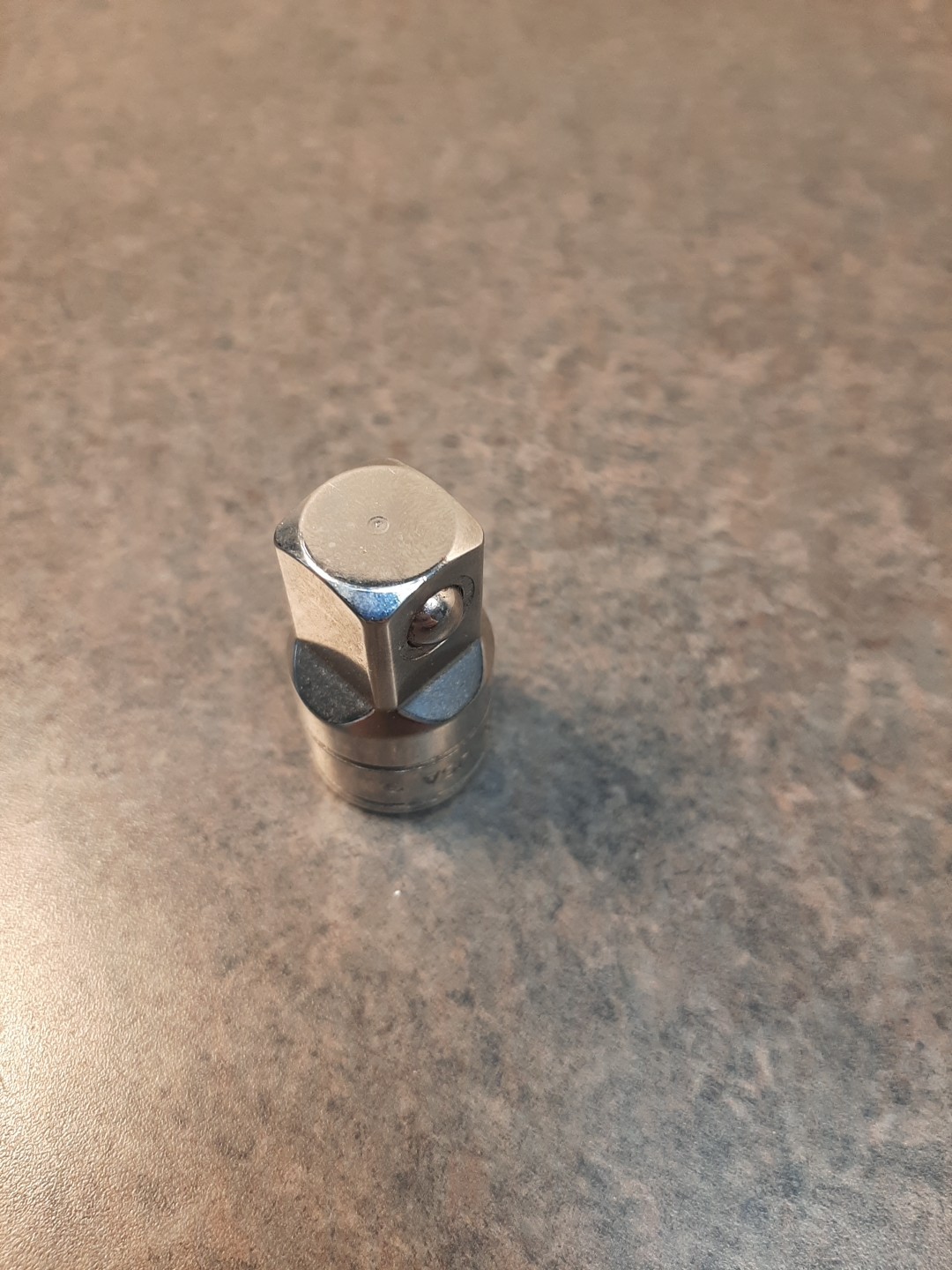 Snap-on™ 3/8″ drive Internal 1/2″ External Socket Adaptor Reducer A2A