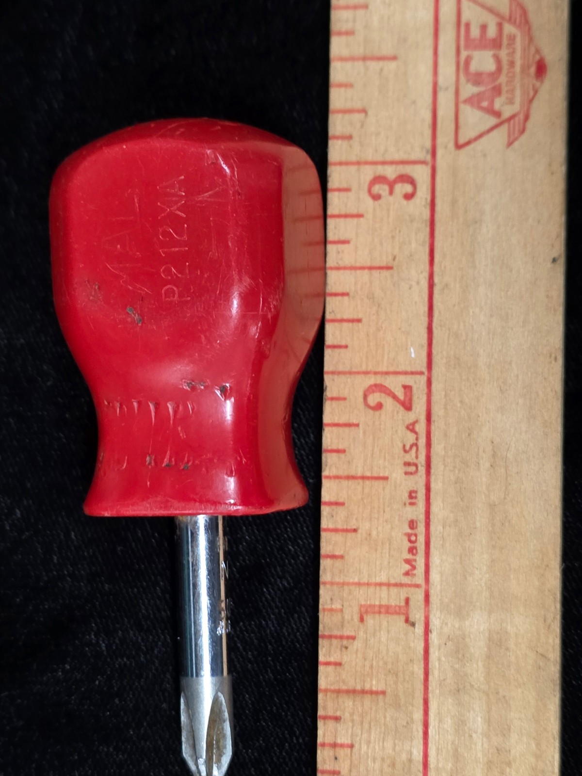 Mac Tools P212XA #2 Stubby Phillips Head Screwdriver Red Handle