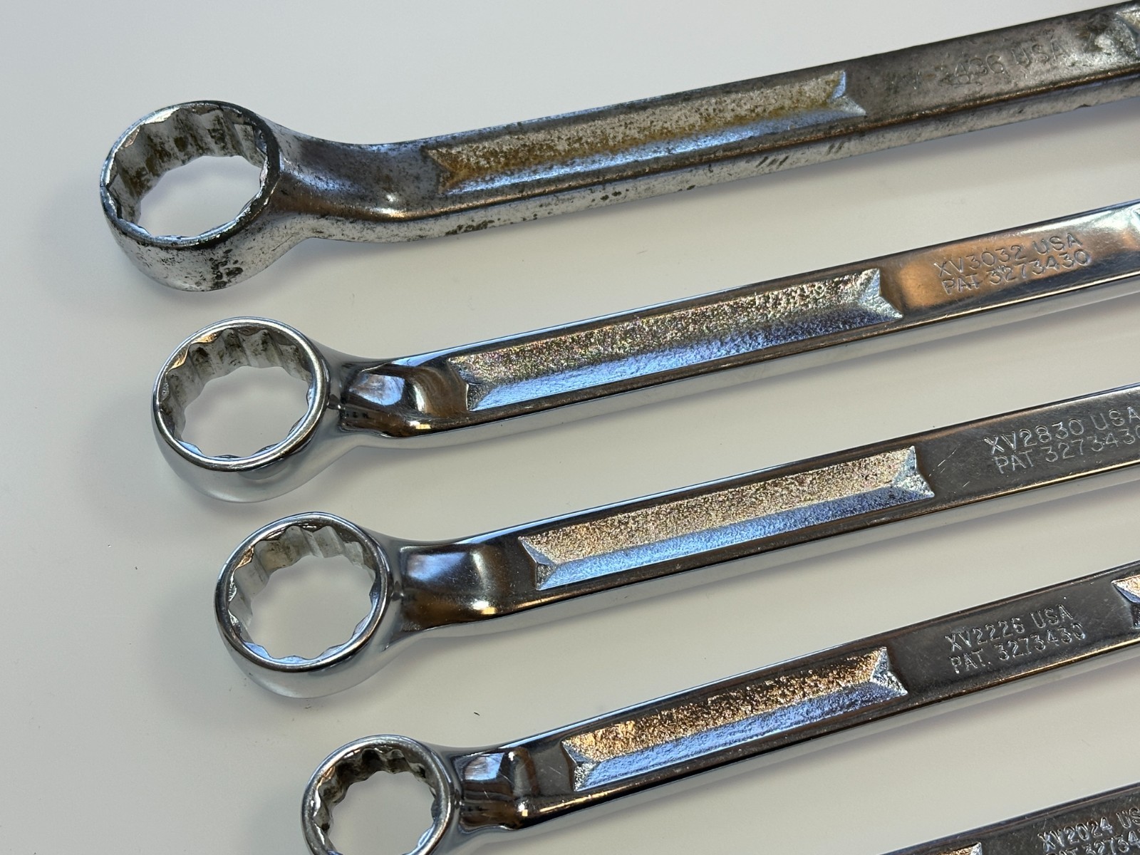 Snap-On Tools USA 5pc XV SAE 5/8″ to 1-1/8” Offset Box End Wrench Set, 12 Point