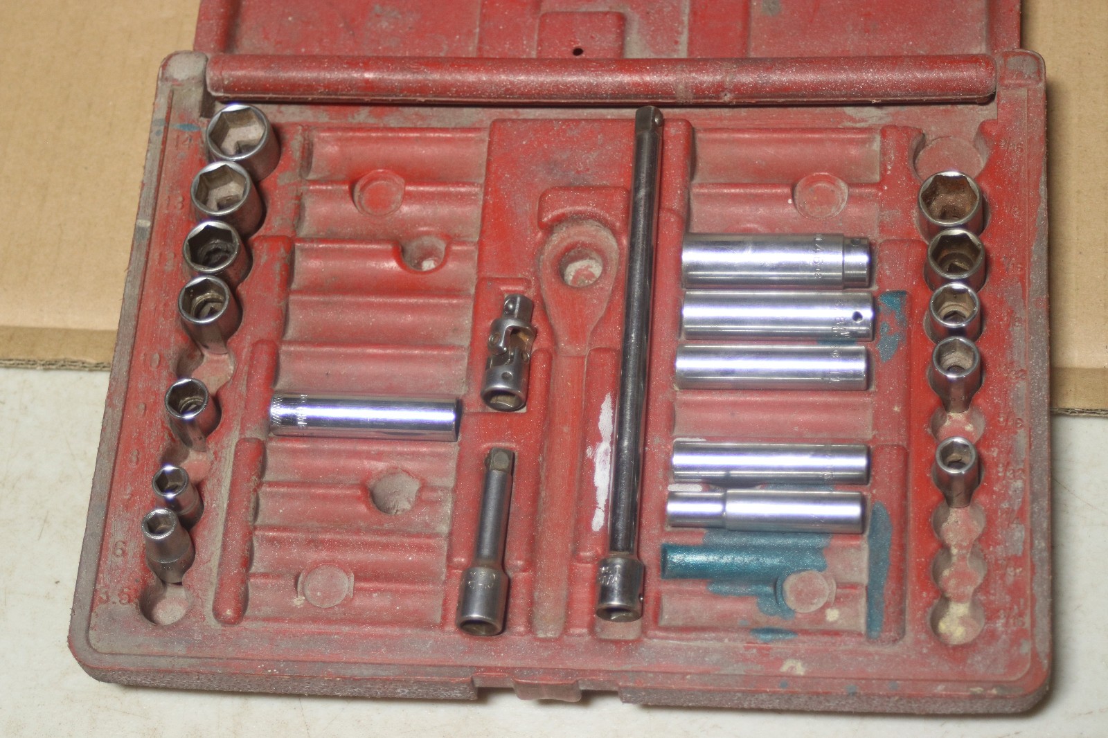 MAC Tools 1/4 Inch Socket Lot with Box