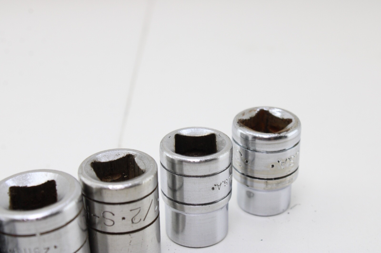 S-K Tools 45128-45112 USA 7/8″-3/8″ 9 Piece 12/6 Pt 3/8 DrSockets Good Cond