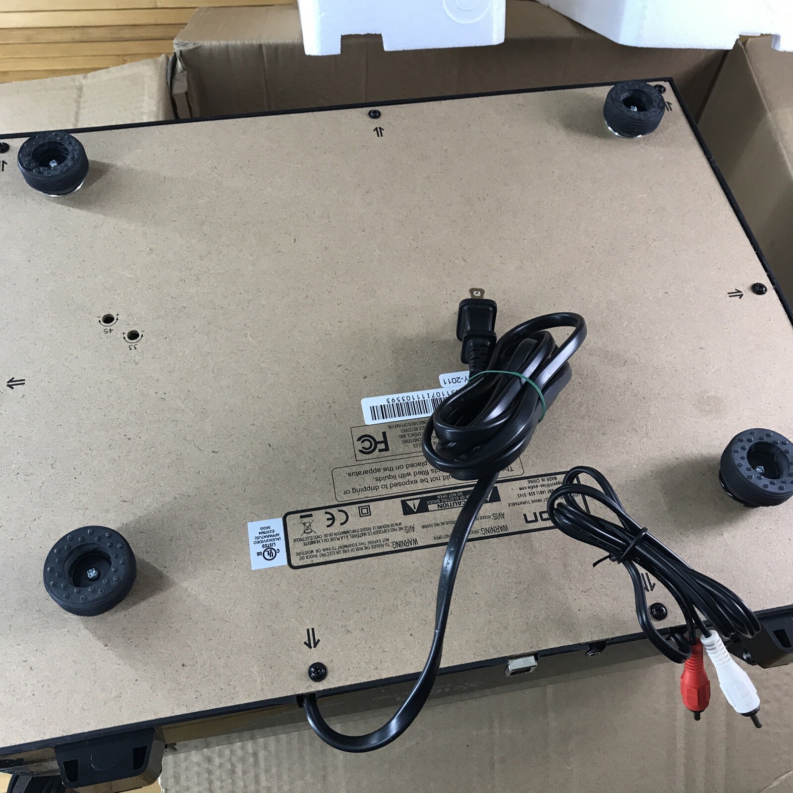 Ion Profile Pro Record-To-MP3 Turntable w/ USB Input Excellent Cond. Like New