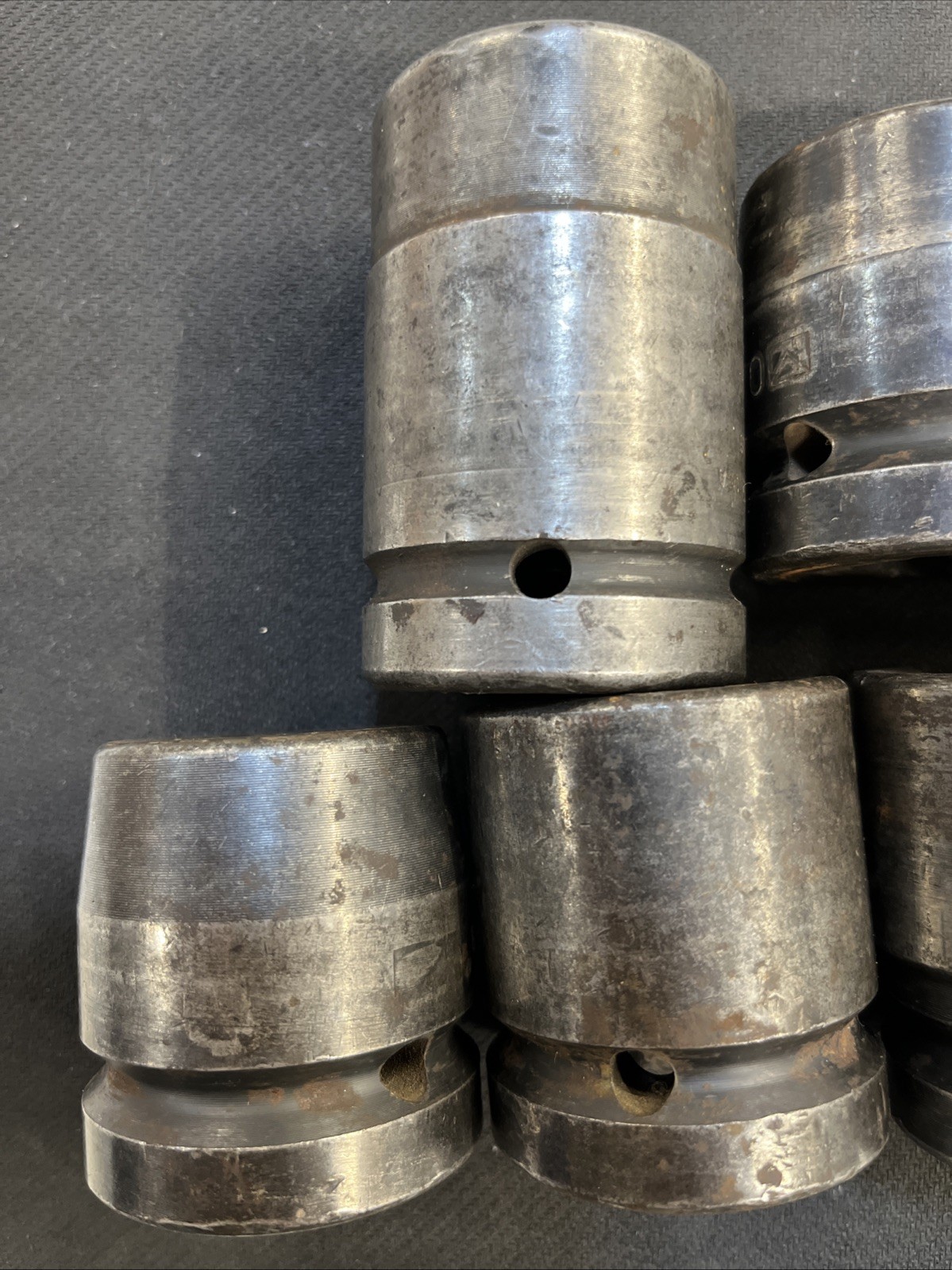 1” Drive Snap On 1-5/16” Ozat 36 1-1/8 1-3/16 1-7/16 1-1/2 1-5/8 1-7/8 Armstrong