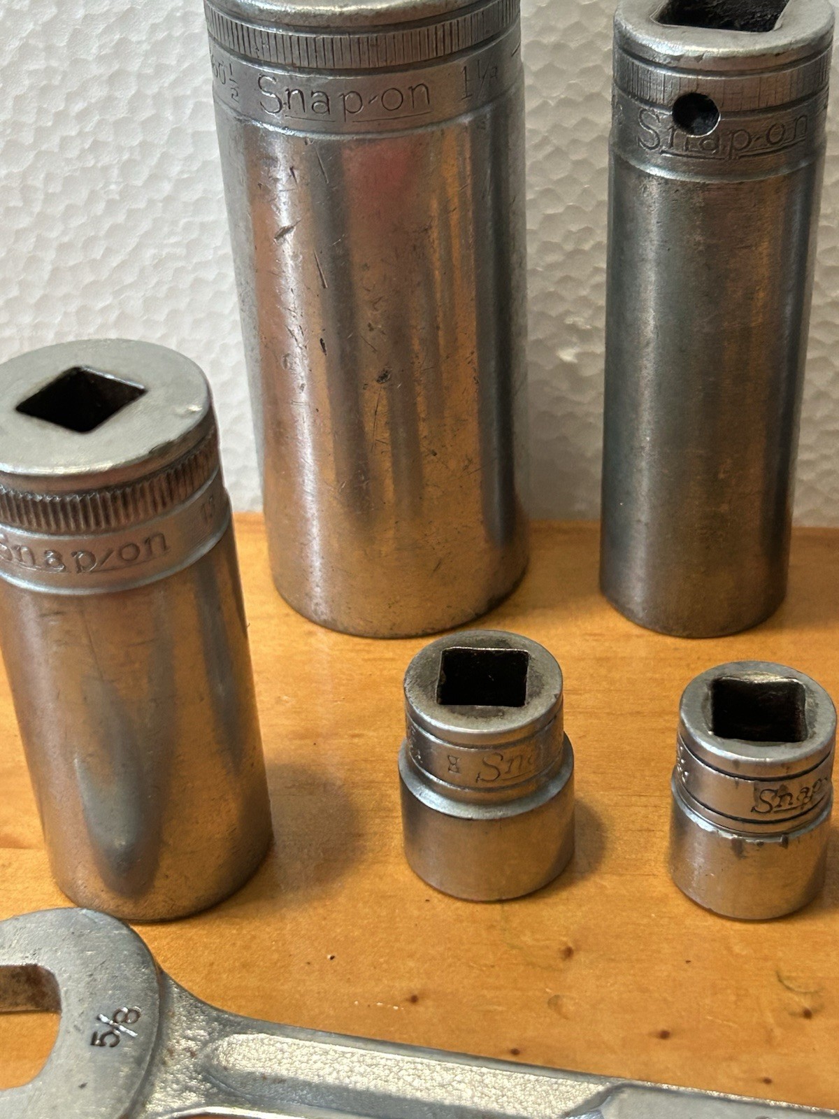 Mixed Lot Vintage Snap on Tools 1/4″ Drive SAE Sockets Specialty Breaker Bar