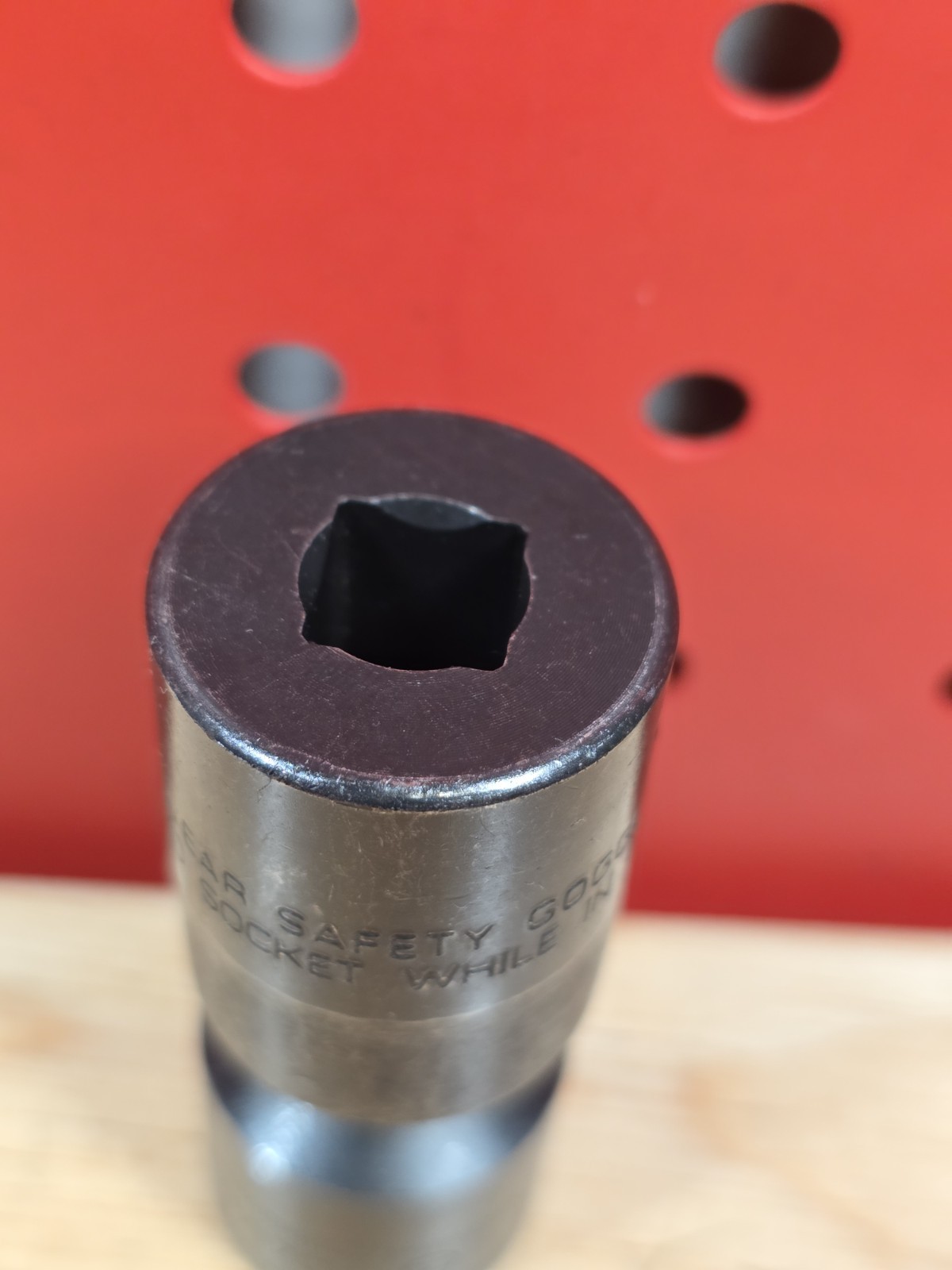 Snap-on Tools NEW IPFM17C 17mm 3/8″ Drive Metric 6-Point Impact Swivel Socket