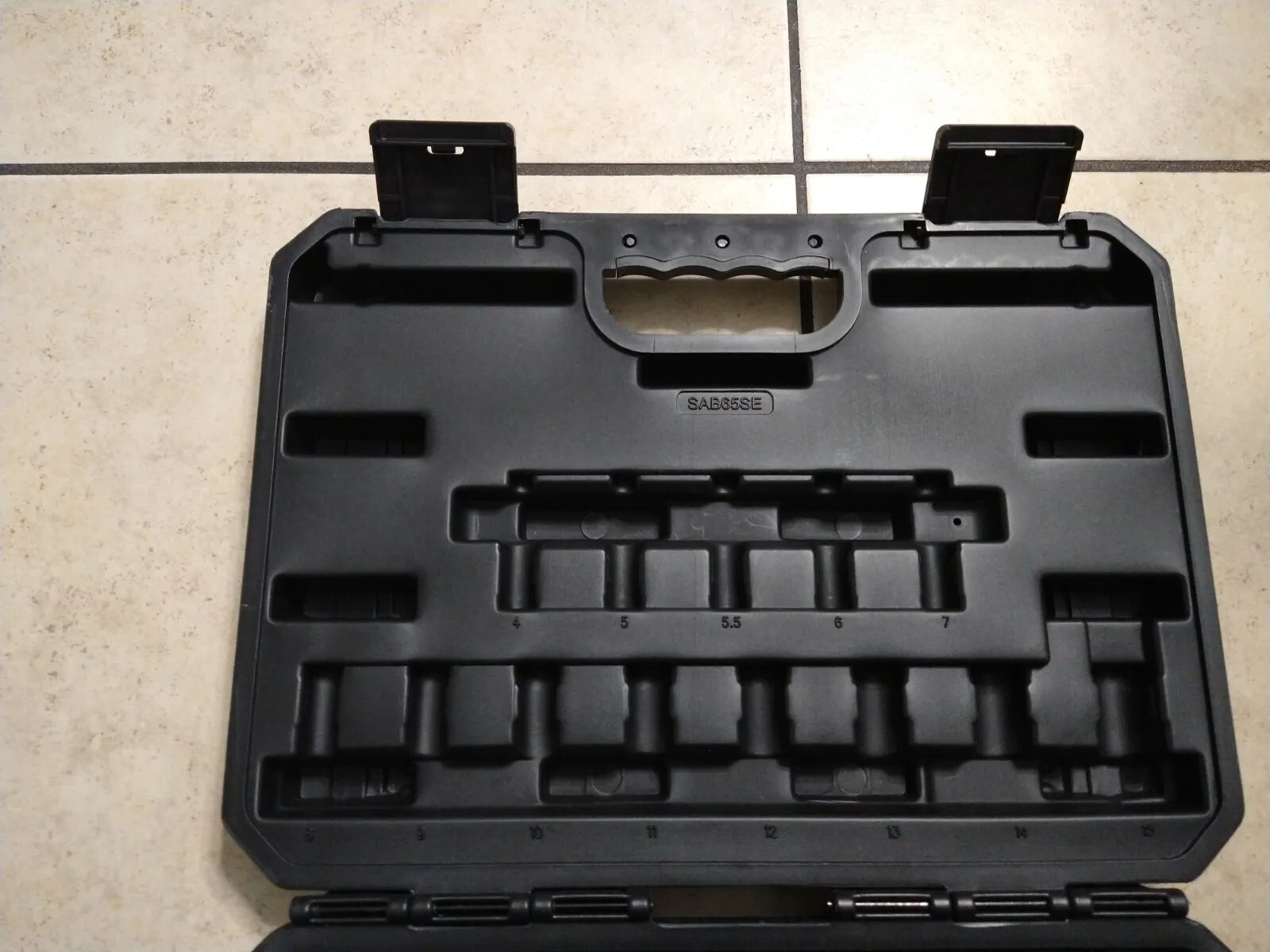 MATCO «SILVER EAGLE» SAB65SE, TOOL BOX 65 PIECES 1/4″&3/8″ DR. MM. *EMPTY BOX*