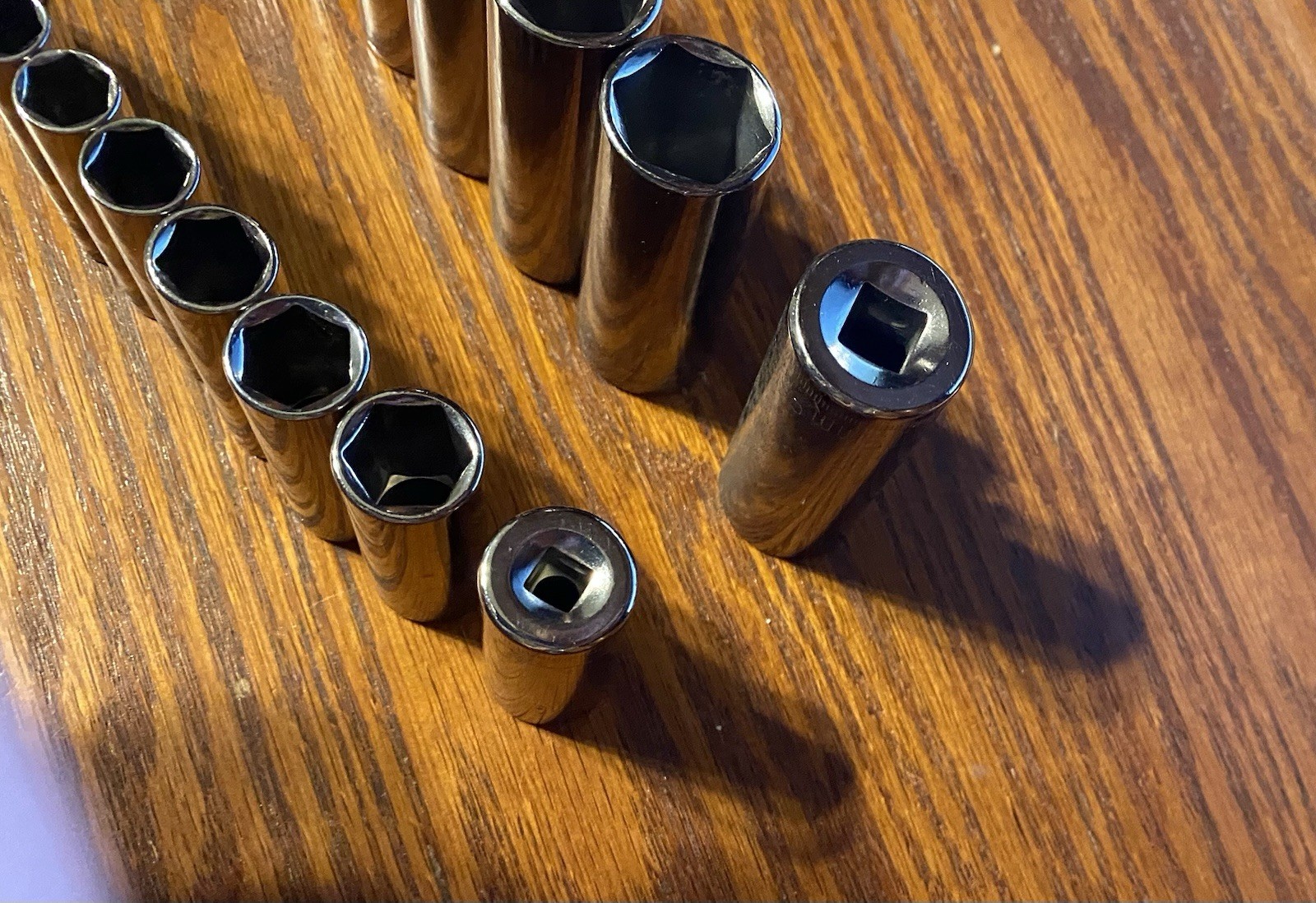 18 Pcs Craftsman G Sockets 6pt Metric 1/4 Drive(4mm-14mm) & 3/8 drive(13mm-19mm)