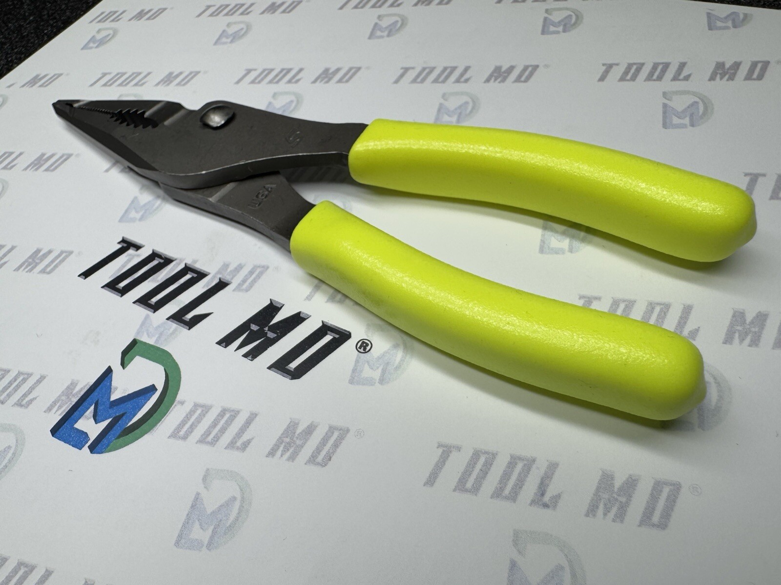 Snap-on Tools USA NEW HI-VIZ 7″ Talon Grip Long Nose Slip Joint Pliers LN46ACF