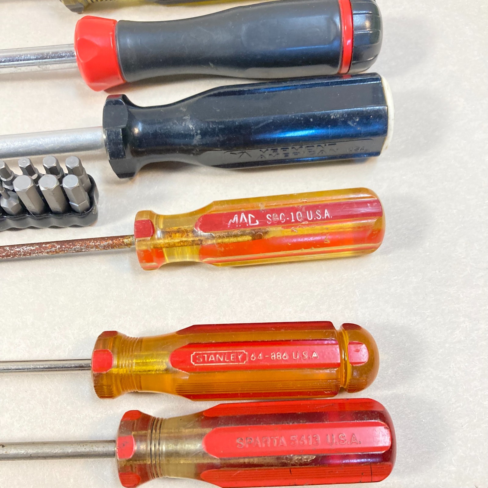 Screwdriver Lot 22 Pc 5 Nutdriver 4 Torx 5 Phillips 5 Flat Slotted 2 Bit Driver
