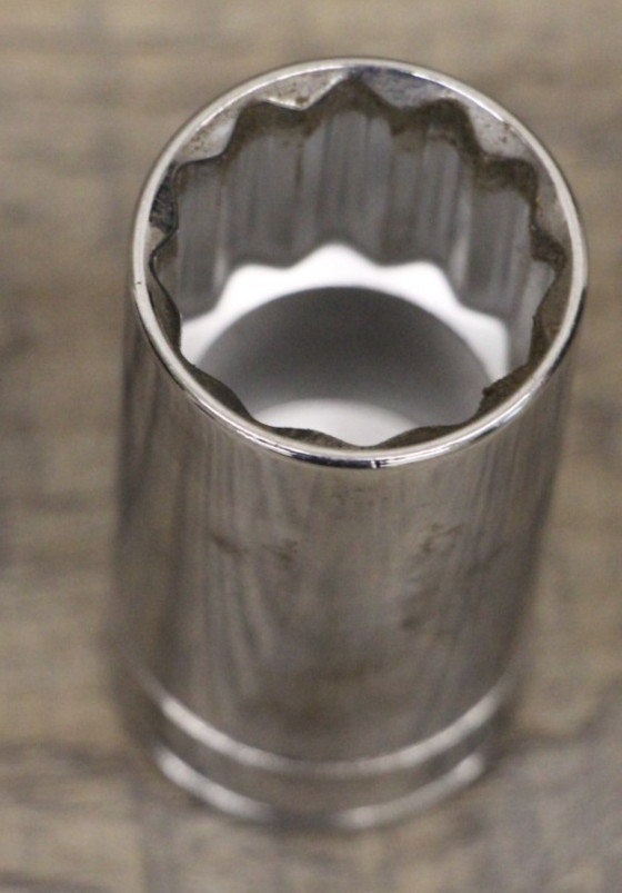 Blue Point Tools BLPLM3824 24mm Metric Deep Socket 3/8″ Dr 12 Pt USA