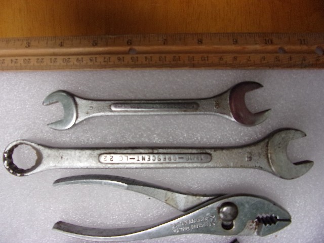 VINTAGE CRESCENT TOOLS LOT