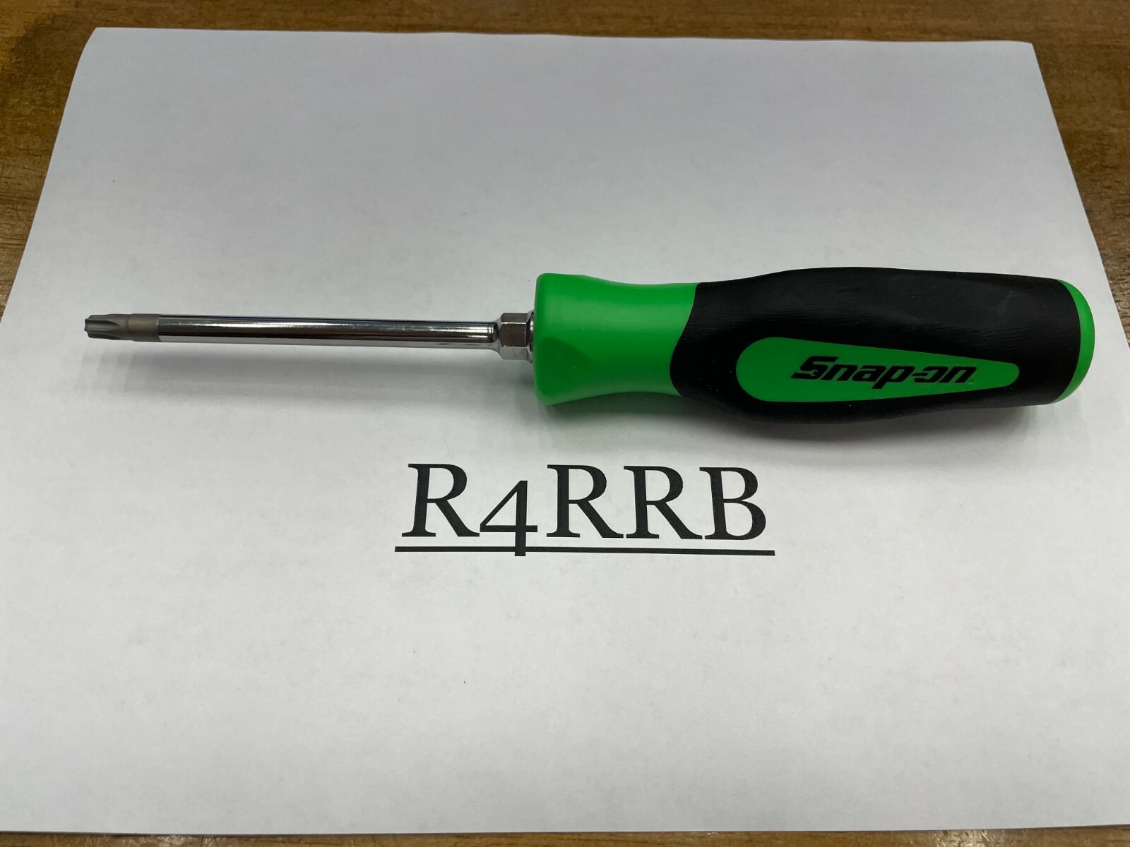 Snap-on Tools USA NEW GREEN Soft Grip T30 Torx Screwdriver SGDTX430BG