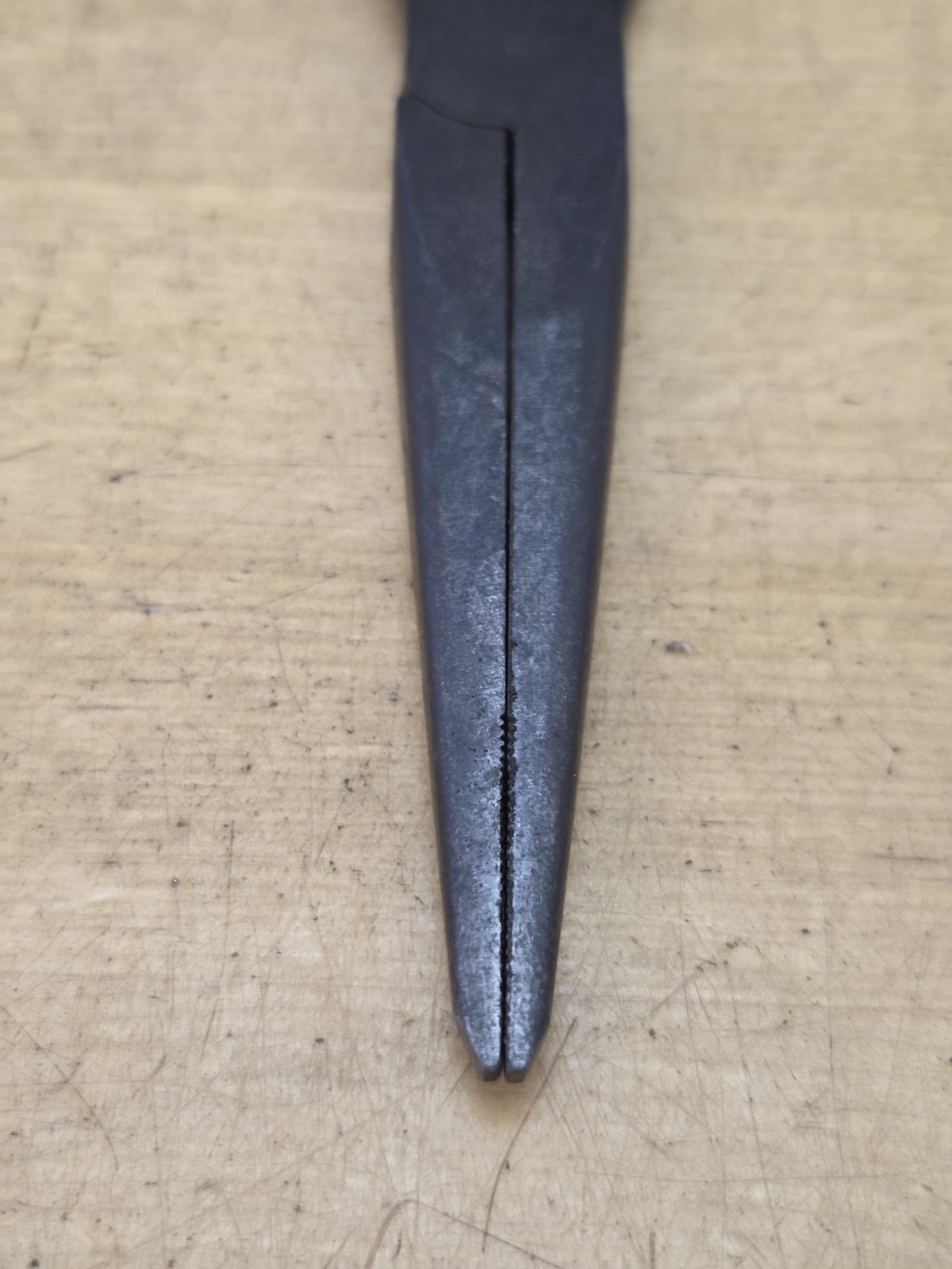 Snap On 97ACF – 9″ Long Soft Grip Needle Nose Pliers