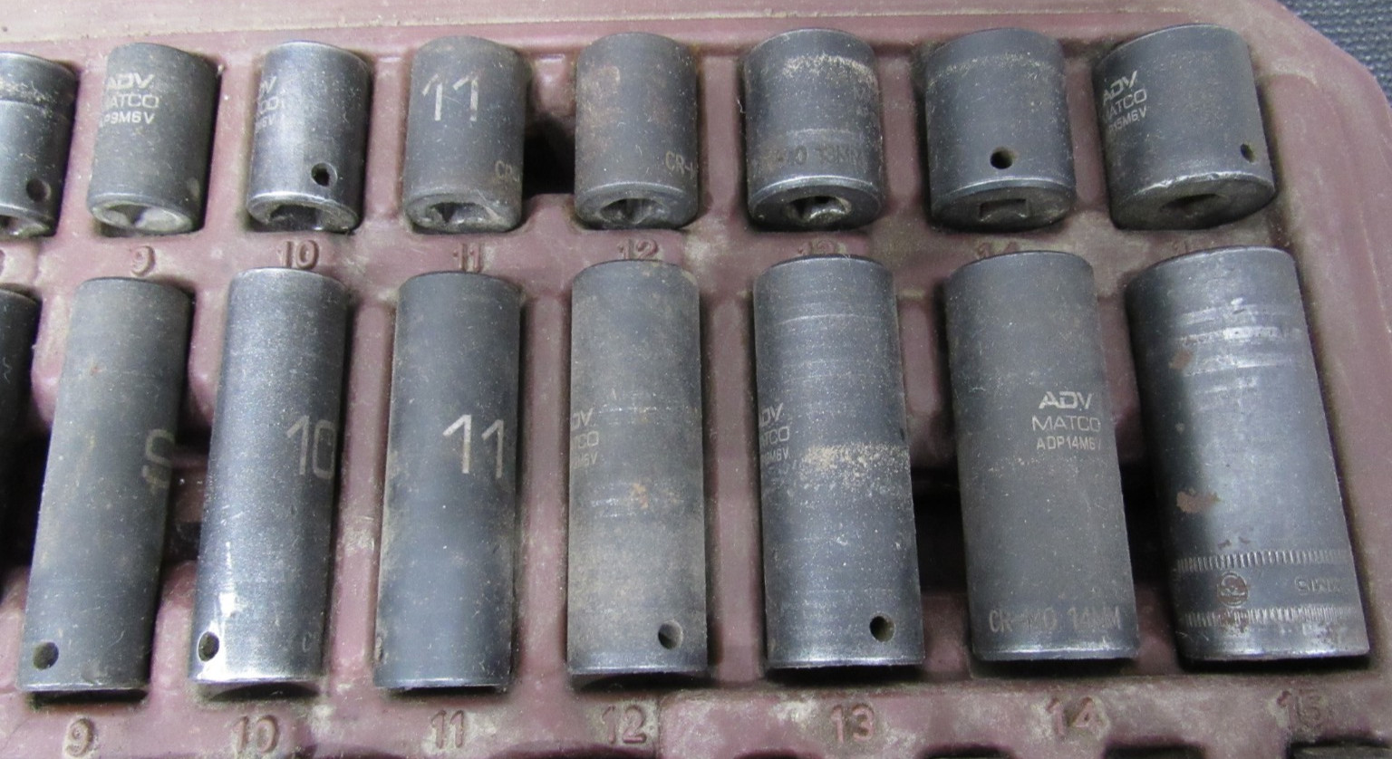 Matco SAP486V 48pc 1/4″ Metric/SAE 6pt ADV Standard/Deep Impact Socket Set READ