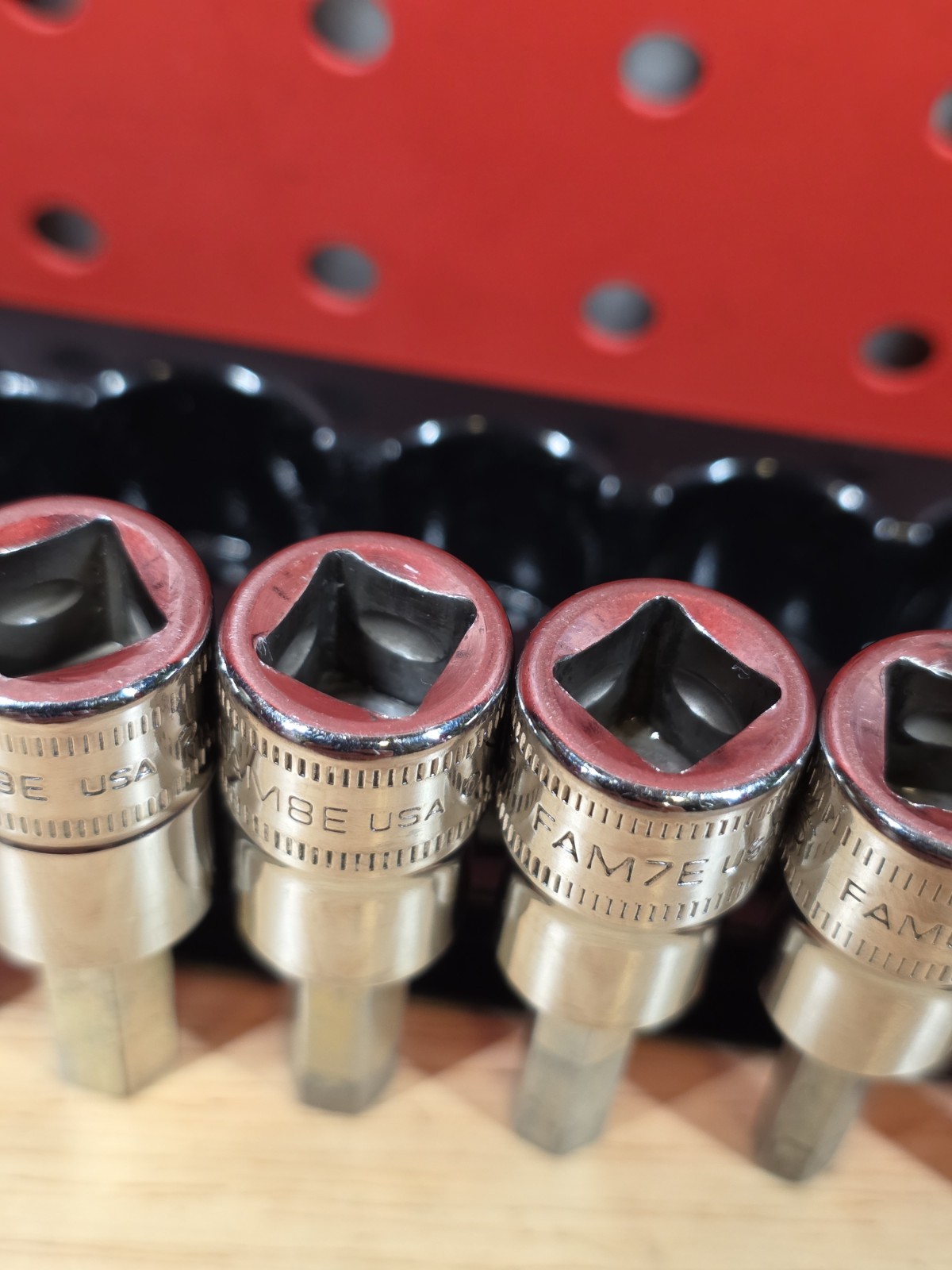 Snap-on Tools 207EFAMY 4-10mm 3/8″ Drive 7-Piece Metric Hex Socket With Holder