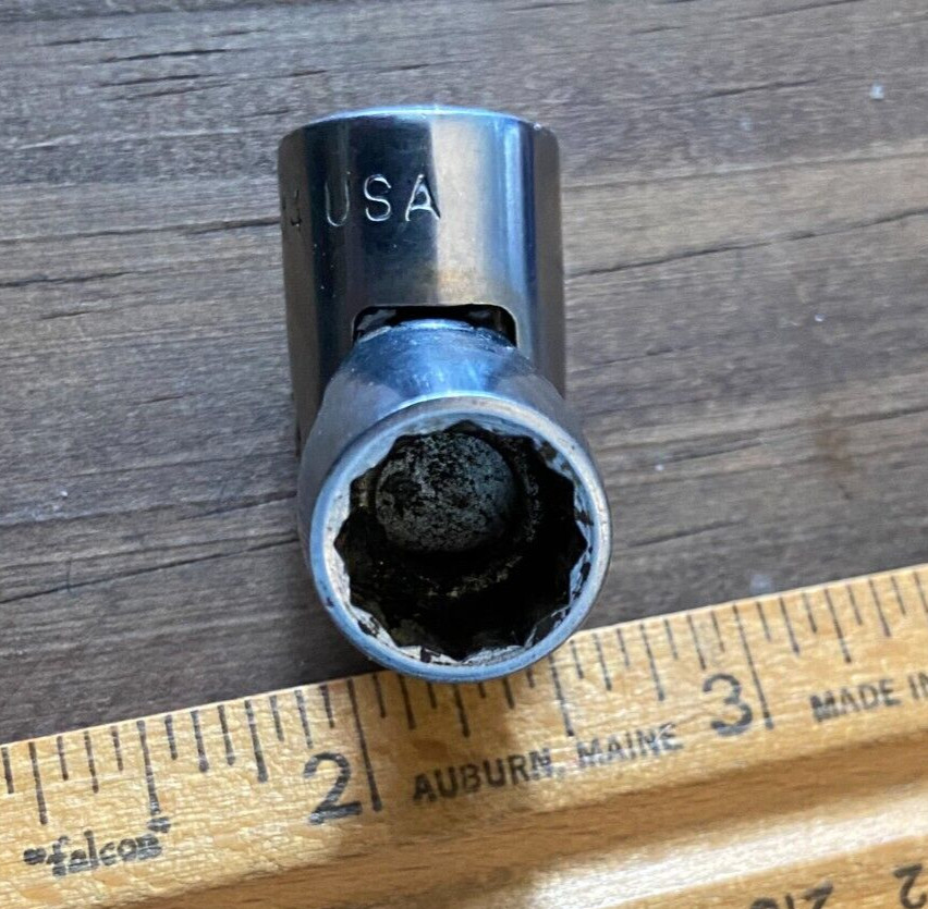 Snap-On 3/8 Drive FVU 14-12 point 7/16 Swivel Socket