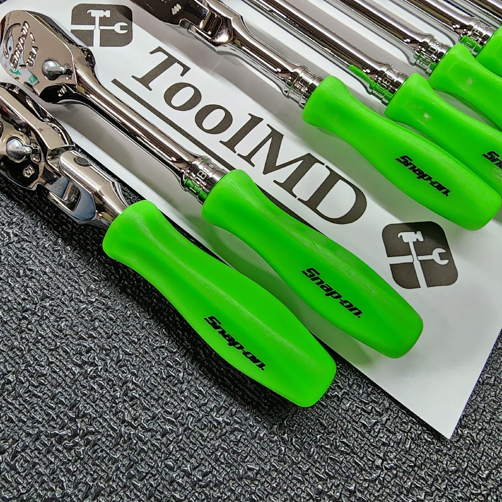 Snap-on Tools NEW 8pc GREEN Hard Handle 3/8″ Drv. Fixed & Flex-Head Ratchet Set
