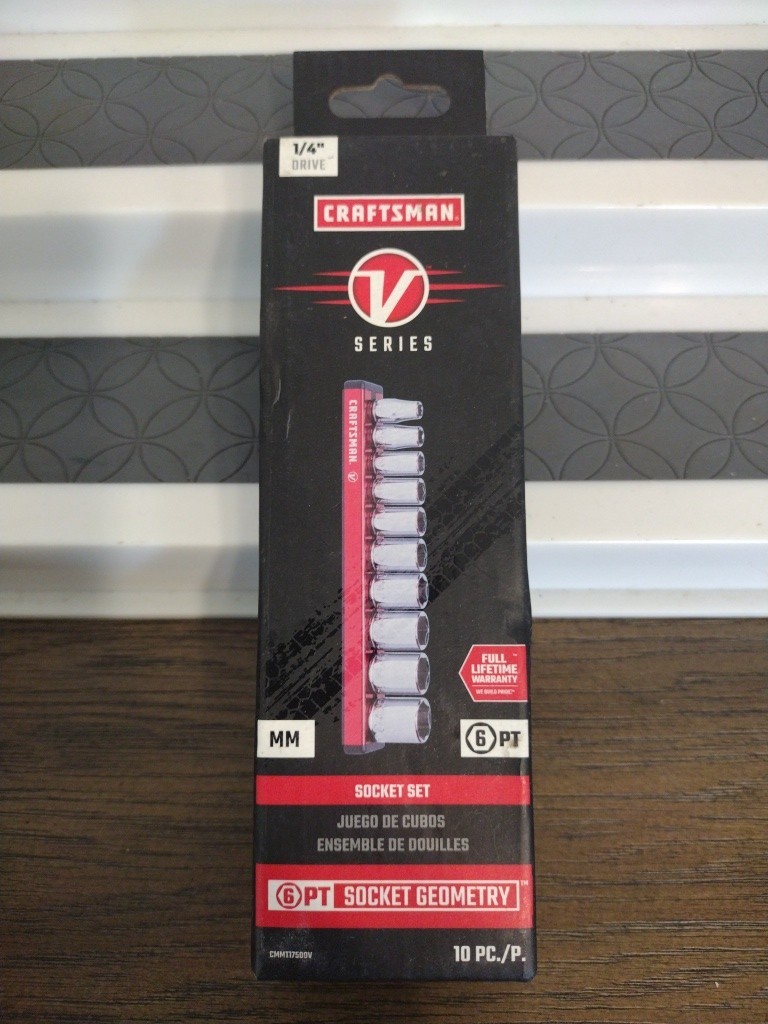 CRAFTSMAN V-SERIES Socket Set 1/4 Inch Drive Metric 10 Piece CMMT17500V