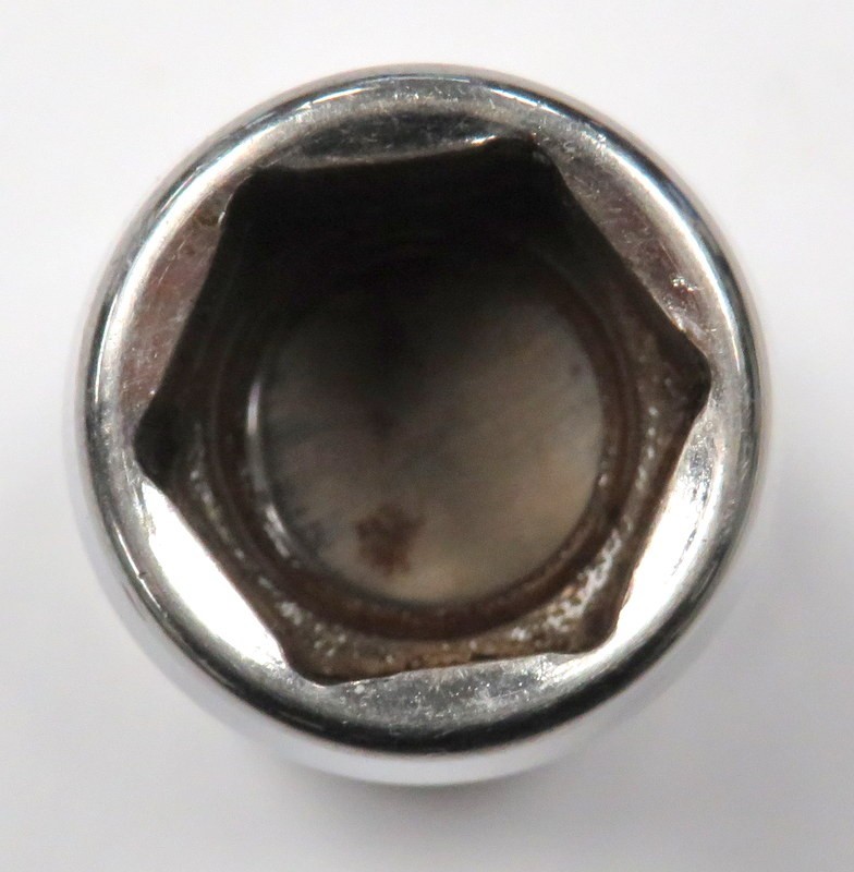 Snap-on 3/8″ Drive 12mm Universal Swivel Socket 6PT Point FSUM12A USA