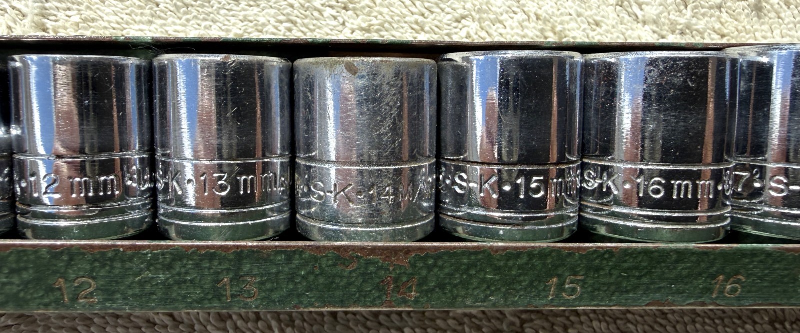 VINTAGE 3/8″ DRIVE S-K 12 PC METRIC HEX SOCKET SET – AS PICTURED