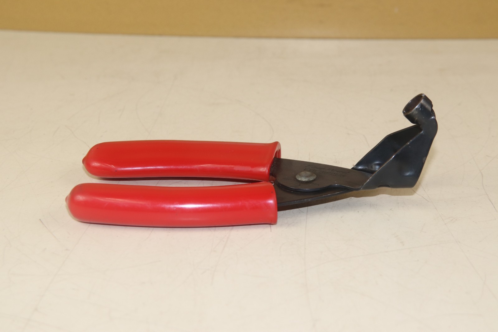 Blue Point Fuel Line Disconnect Pliers FIH 9055-2 USED
