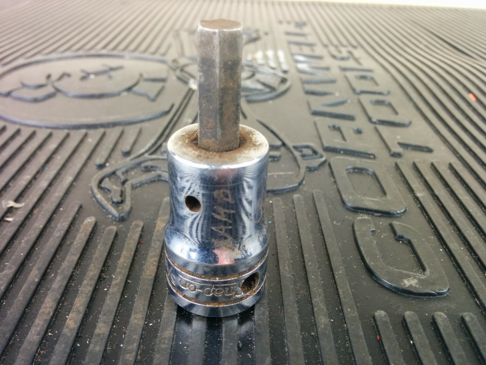 #al547 Snap-On USA 1/2″ Drive 5/16″ SAE Hex Bit Chrome Socket Driver SA10A