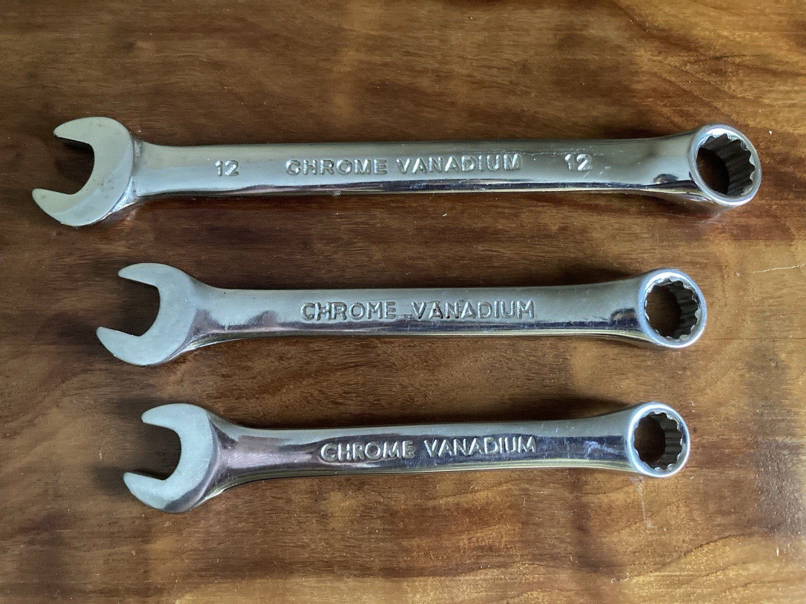 Lot of 5 Combo Wrenches: 2 Snap-on-14mm & 18mm and 3 Pittsburgh-10, 11 &12mm