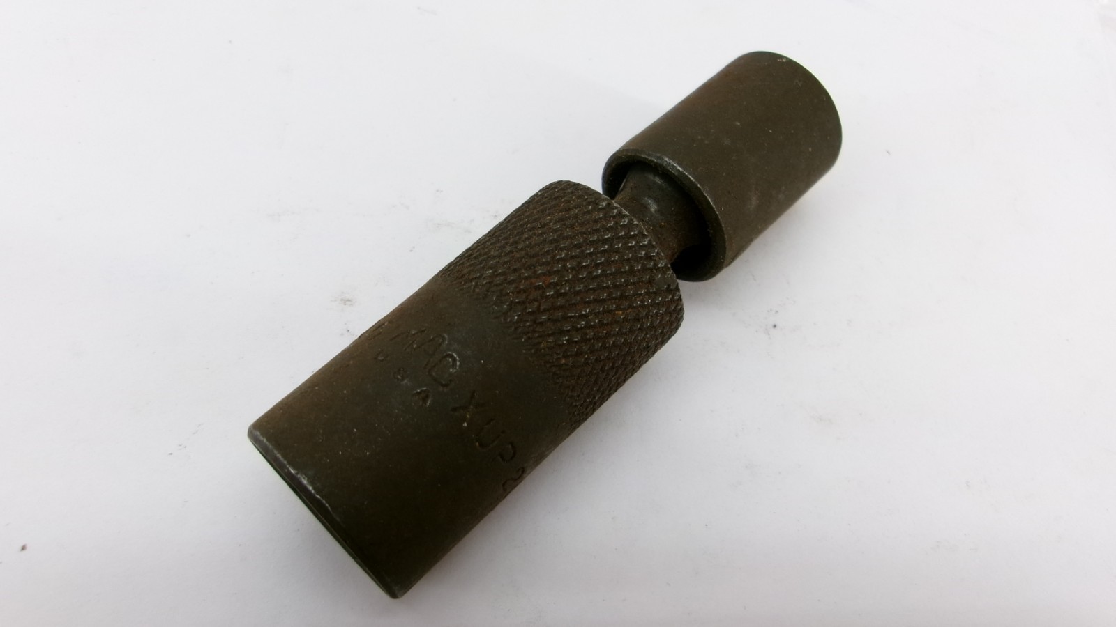 MAC tools XUP266DP USA 3/8″ drive Impact Universal 13/16 in. Spark Plug Socket