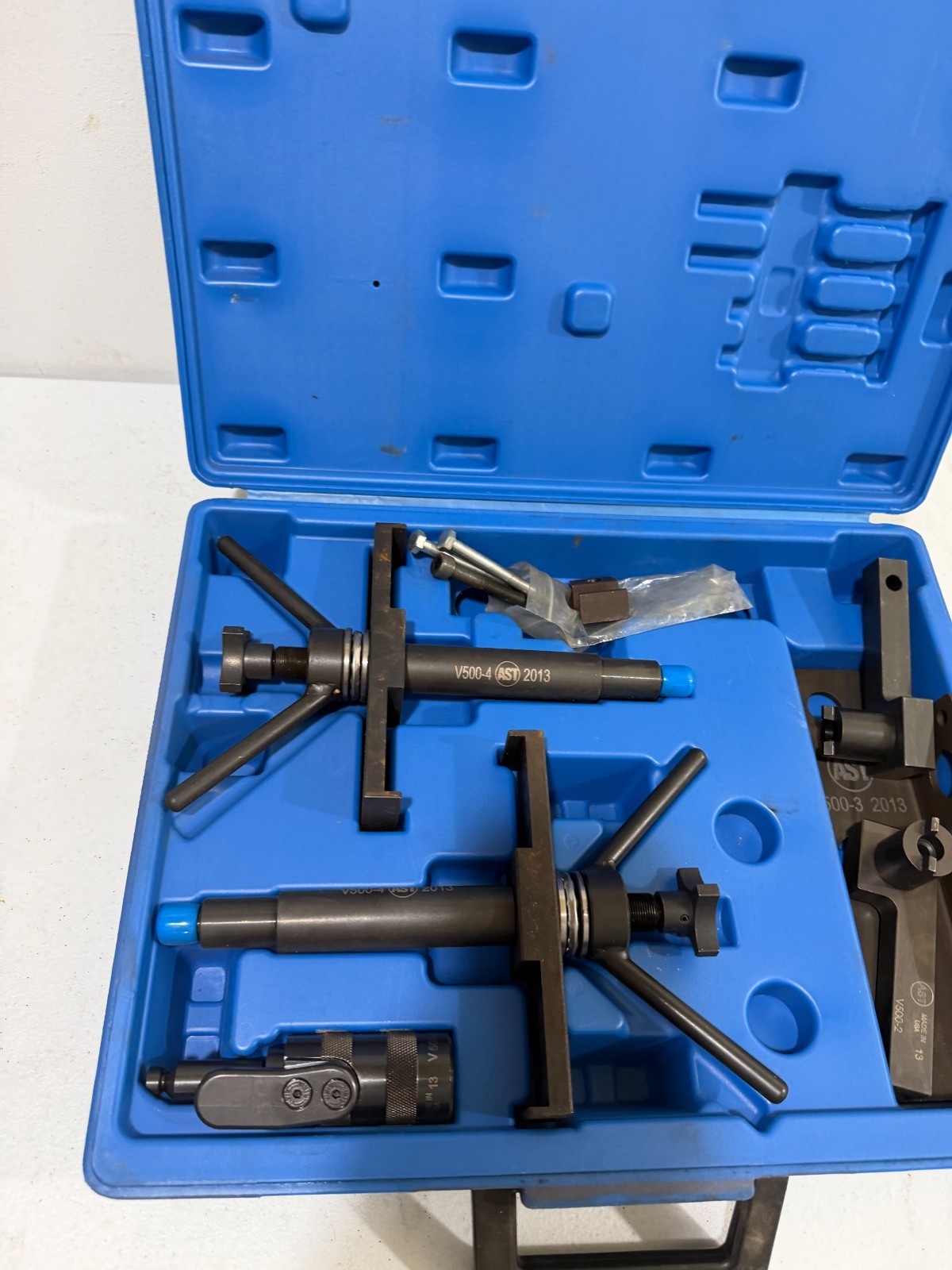 Assenmacher AST V500 Volvo camshaft crankshaft alignment tool 6E