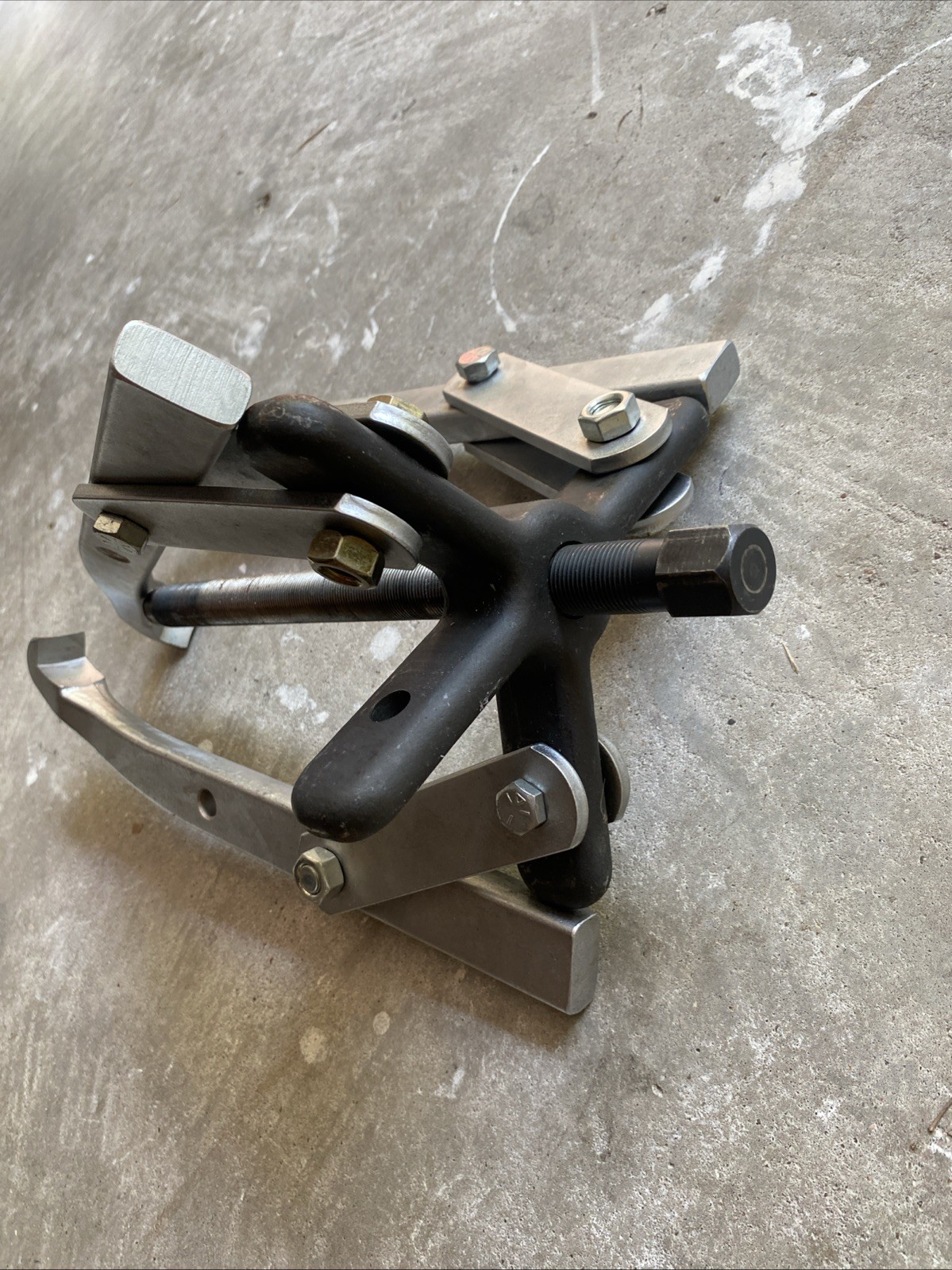 OTC Like New USA 1041 Gear Puller 13-Ton, 2/3-Jaw Grip-O-Matic