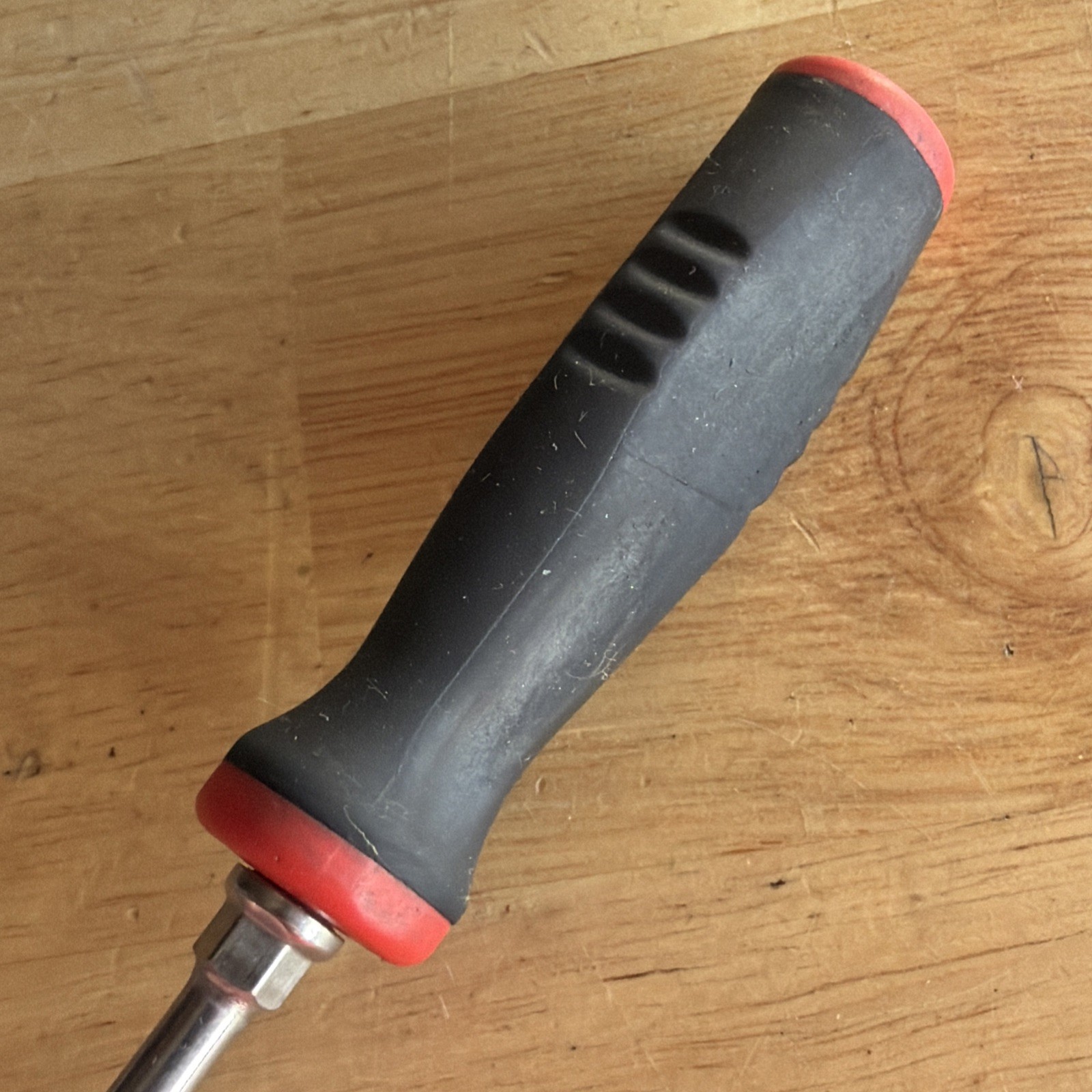 Snap On Tools Mini T20 Torx Driver Screwdriver Red Black Soft Grip SGDT320 USA