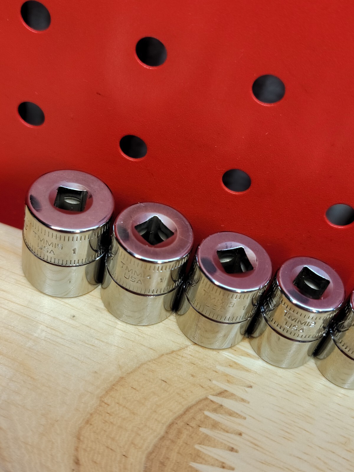 Snap-on Tools 112TMMY 5mm-15mm NICE 12-Piece 1/4″ Drive 6-Pt Shallow Socket Set