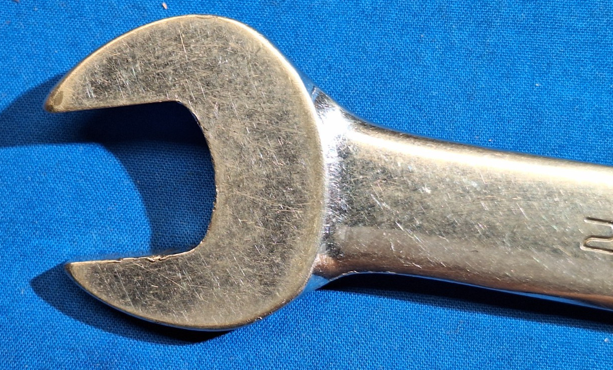 GearWrench 24mm Ratcheting combination wrench 9124
