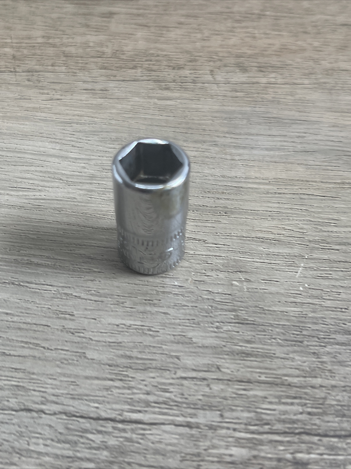 Snap-on tools 1/4″ drive 9mm metric 6 point Socke TMM9 USA Nice!