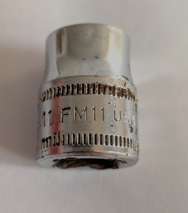Snap On FM11, 11mm, 3/8 Drive 12 Pts Socket w8b3o