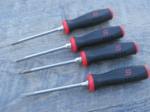 SNAP ON SGDTX40 RED BLACK MINI HANDLE TORX SCREWDRIVER T8 T10 T15 T20 SGTX 40
