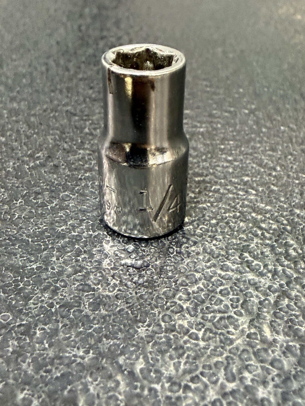 Vtg 1/4″ Craftsman G-Series Part 43493 – 1/4″ Drive 6-Point Socket USA Made