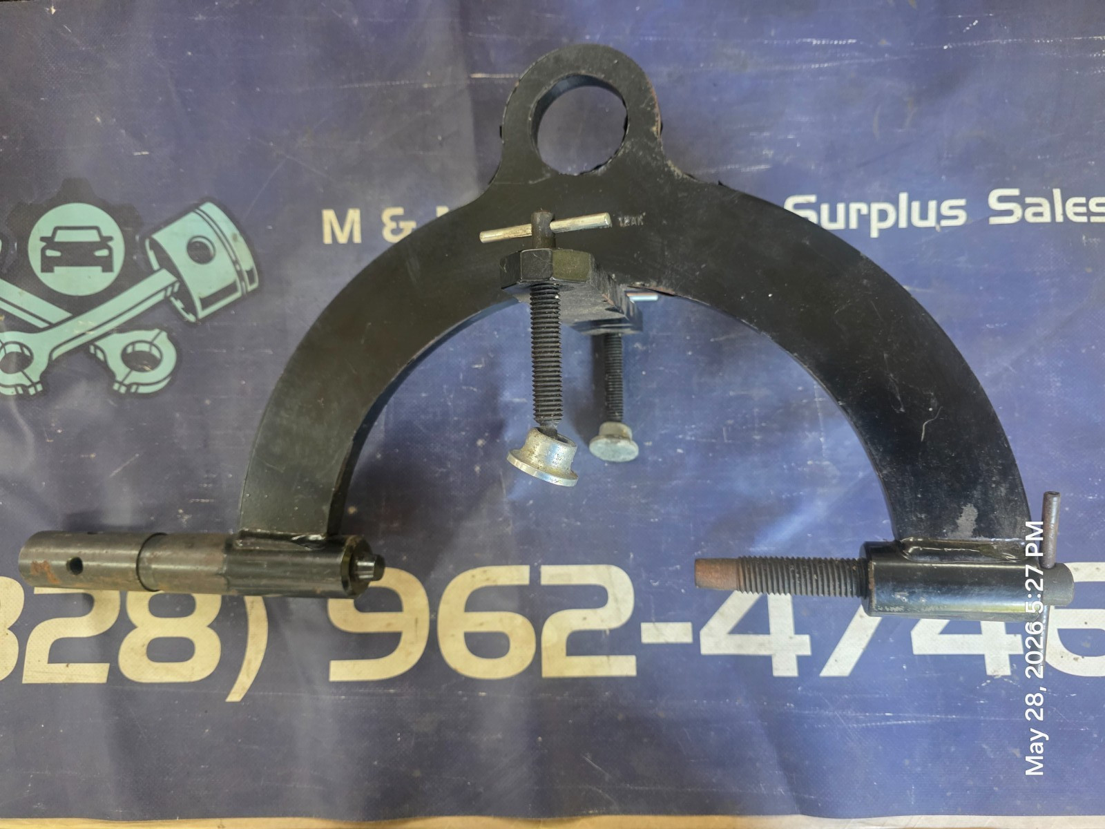 Kent Moore DT-48989 GM 6L50 Transmission Holder