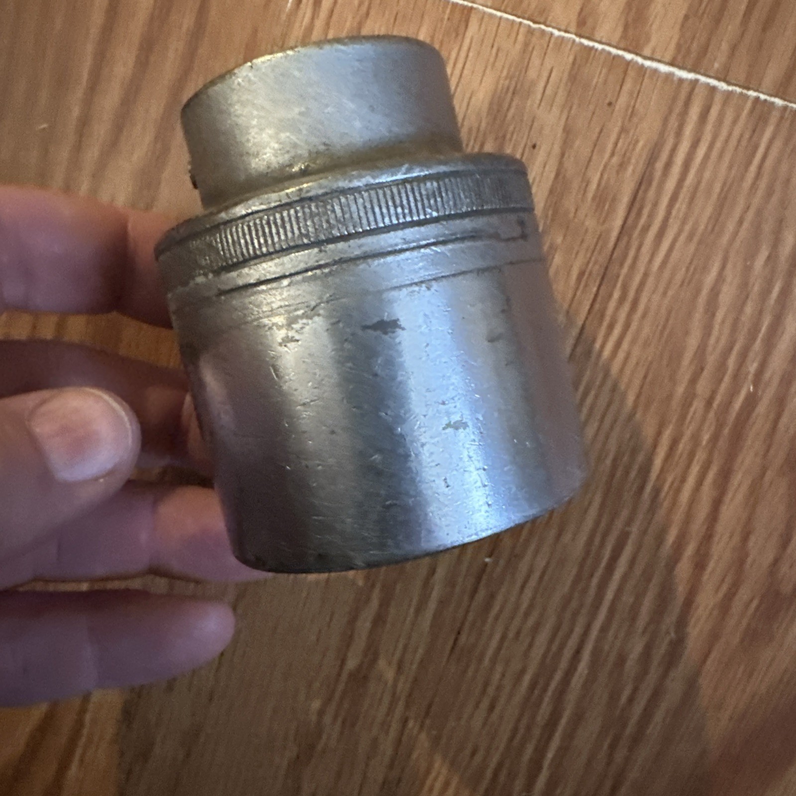 Snap-On LDH582 1 13/16 Chrome Shallow Socket 3/4 Drive 12 point locking