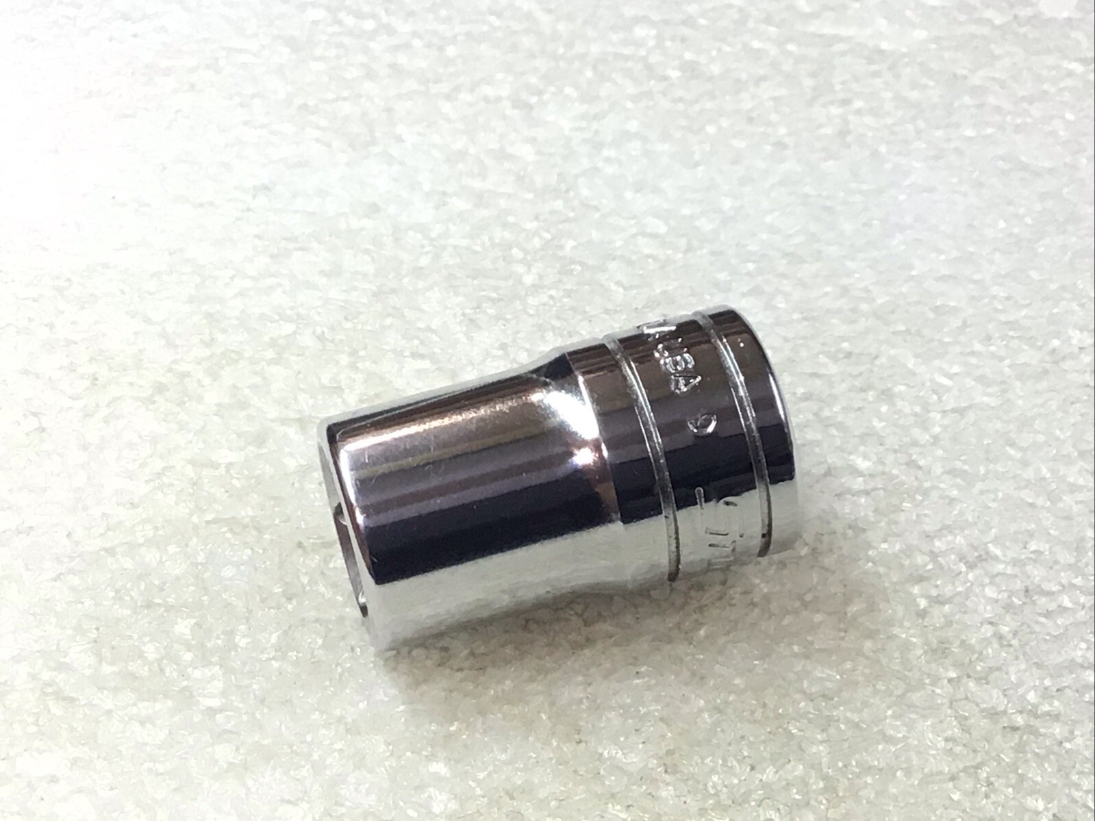 Snap On FLE140A – E14, Inverted Torx, Chrome, 3/8” Dr., Shallow Socket -USA-NOS