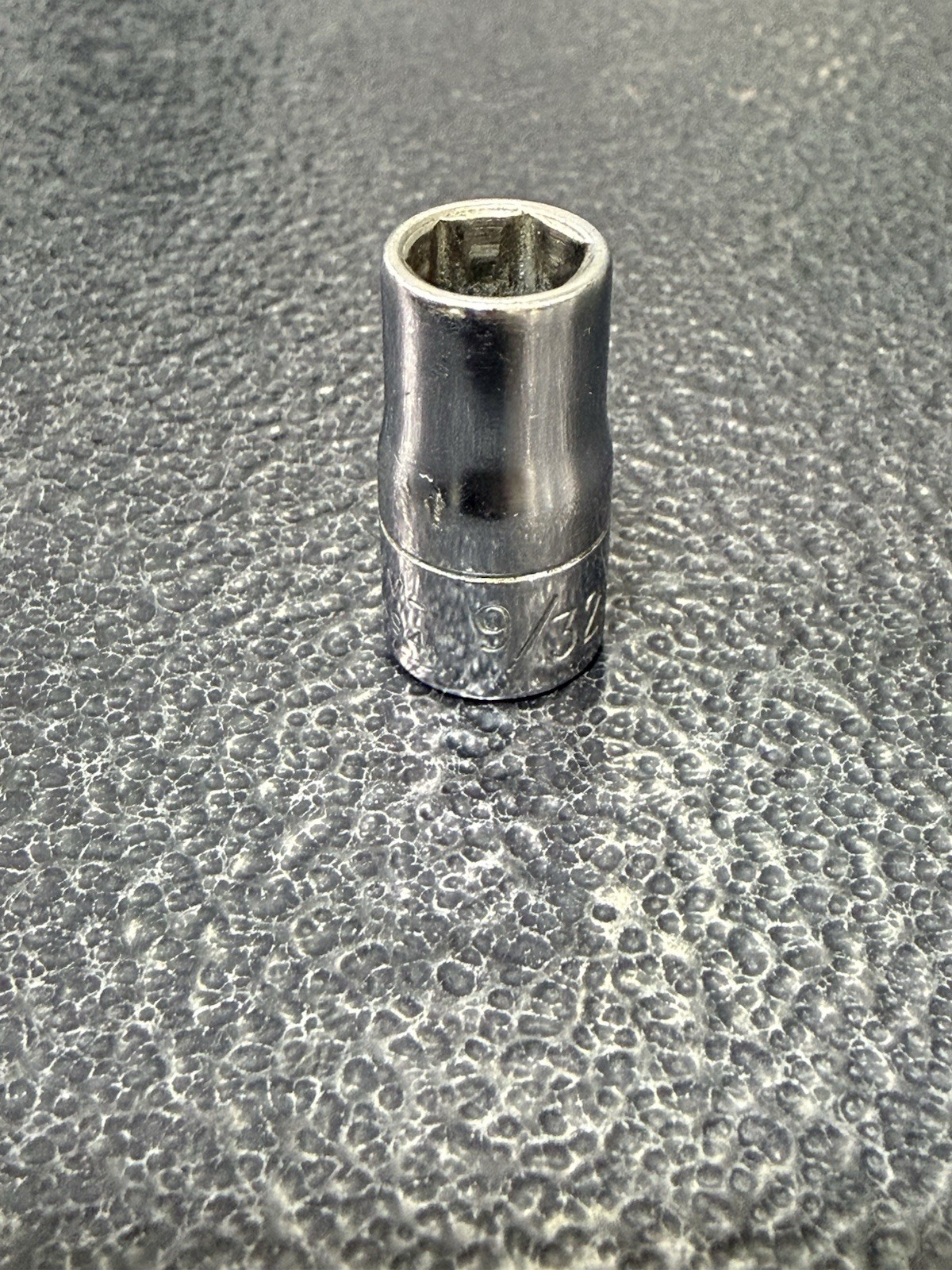 Vtg 9/32″ Craftsman VV-Series Part 43494 – 1/4″ Drive 6-Point Socket USA Made