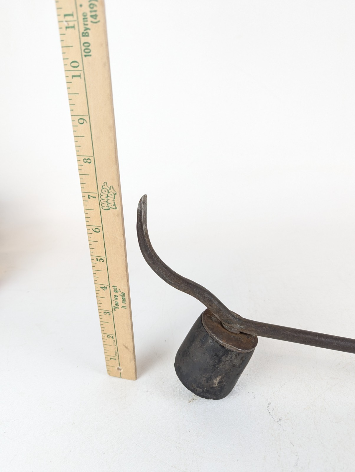 Ken Tool T68 31568 Wheel Hubcap Puller Remover