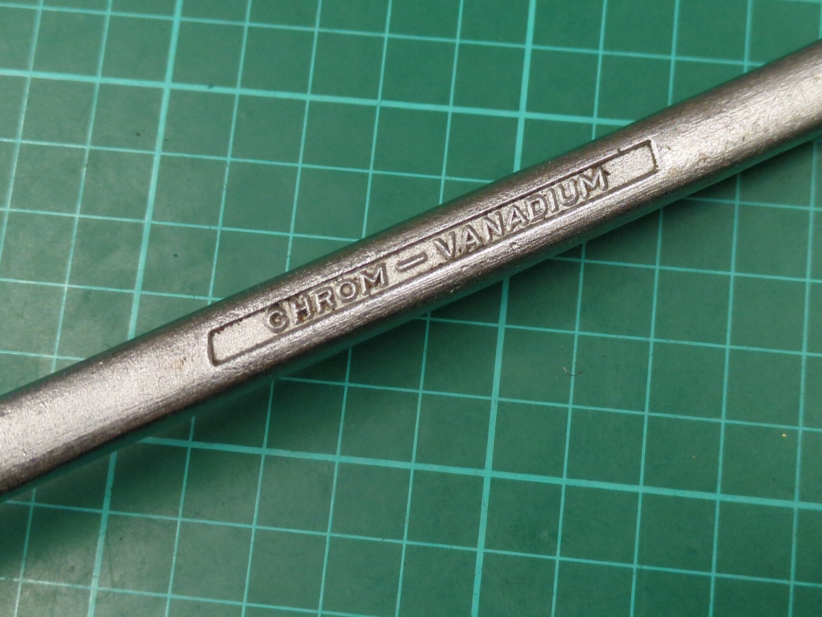 Vintage ELORA No.110 9/16″ x 5/8″ AF Offset Ring Spanner, Made In West Germany