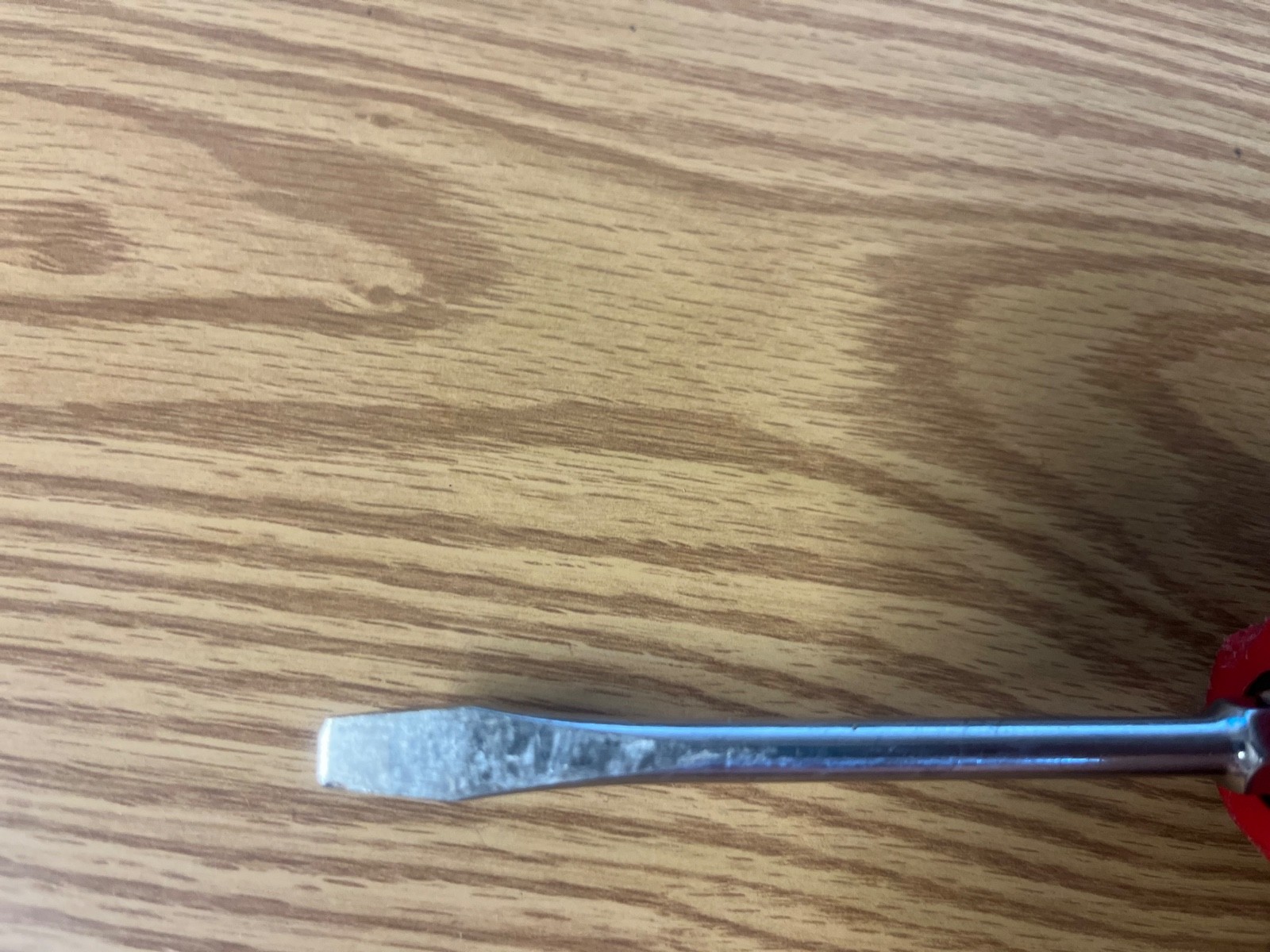 SNAP ON SHD4 -RED/GRAY COMFORT GRIP HANDLE 1/4 FLAT BLADE 8.75″ LONG LOT#45