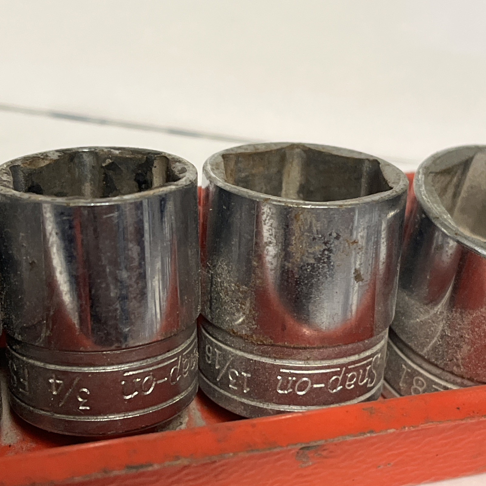 Snap-on FS081-FS281 1/4″-7/8″ 3/8″ Dr. 6 Pt 11 Piece SAE Shallow Socket Set Tray