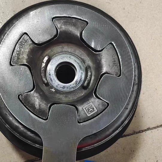 Crankshaft Pulley Removal Wrench For Mercedes-Benz M642 GL350 320 ML350 450