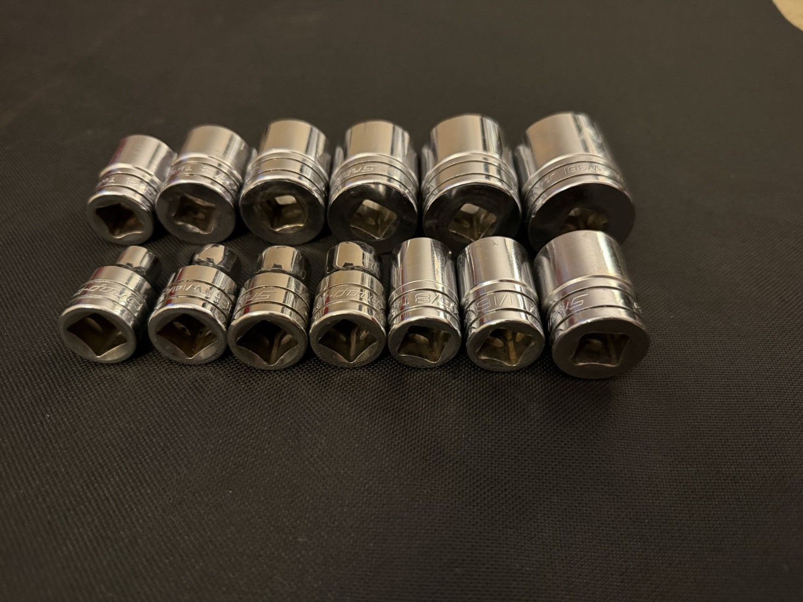 Snap On 13 Piece 1/2 Chrome Socket Set 3/8 – 1 1/8 – TW121A – TW136